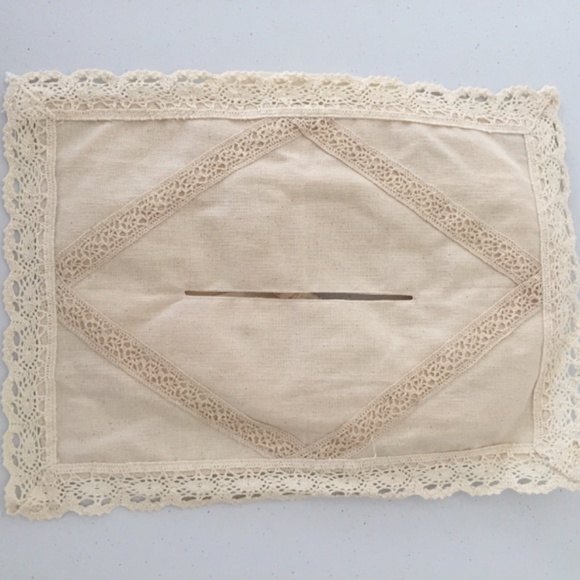 Tea party: high-class tea cup with saucer and linen napkins - Picture 9 of 9